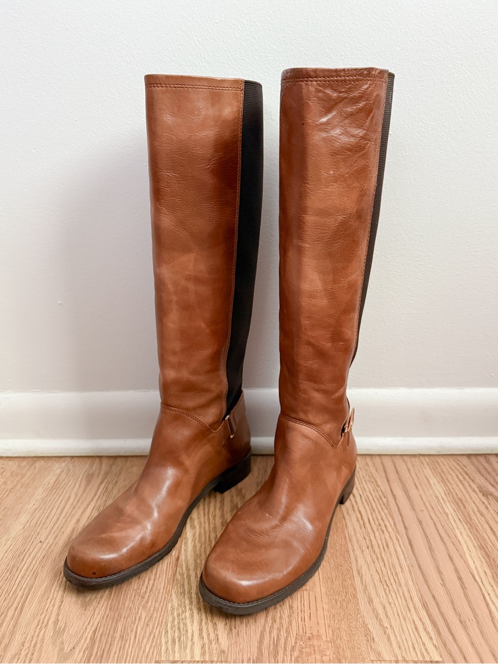 Stuart Weitzman "Accumulate" Leather Riding Boots in marbled saddle brown sz 8.5